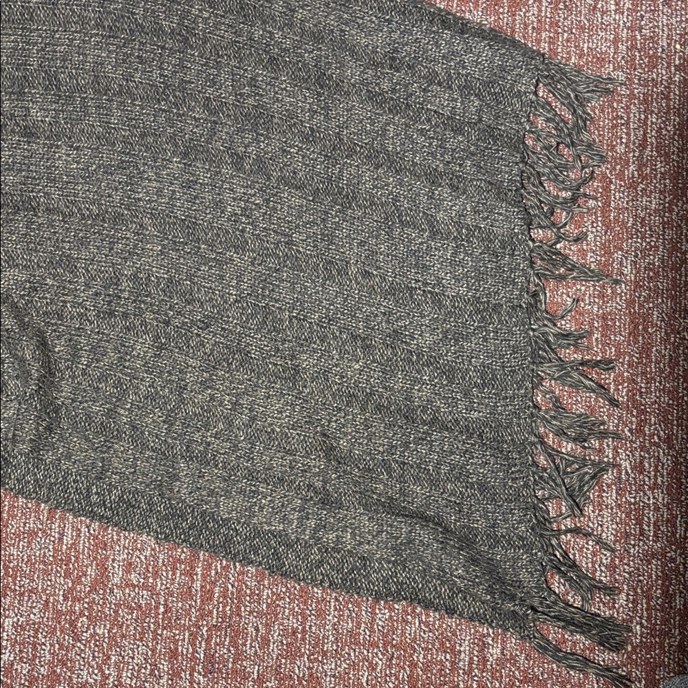 Carolyn Taylor Chocolate brown knit Button-Up Poncho fringe cozy comfy warm OSFA - Picture 11 of 13